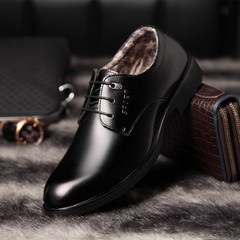 Mens business suits leather shoes, casual shoes black British winter Korean students increased. Thirty-eight 8222 black and fluffy edition collection gift