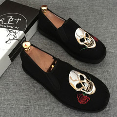 Autumn old man Beijing social spirit, small goat embroidered lazy cloth shoes pedal Western Hills canvas shoes Forty-one Human skeleton