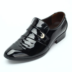Men's leather shoes, business dress, wedding shoes, mail, sportswear, casual wear, light up, pointed British tide leather shoes Thirty-eight black
