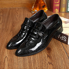 Men's leather shoes, business dress, wedding shoes, mail, sportswear, casual wear, light up, pointed British tide leather shoes Thirty-eight Black 3