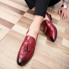 Spring and Autumn Edition, pointed Bullock style male trend hair teacher leather shoes, British men's casual foot shoes Thirty-eight 2367 red