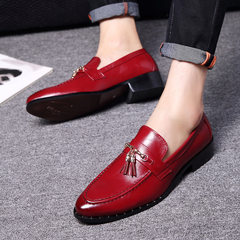 Spring and Autumn Edition, pointed Bullock style male trend hair teacher leather shoes, British men's casual foot shoes Thirty-eight 62 red