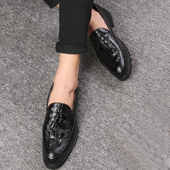 Spring and Autumn Edition, pointed Bullock style male trend hair teacher leather shoes, British men's casual foot shoes Thirty-eight 61 black