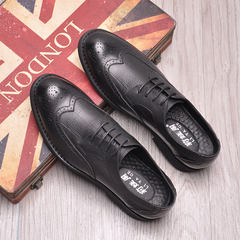 The new Bullock carved men's British style thick round bottom tie men's business suits casual shoes Thirty-eight black