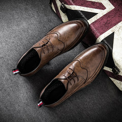 The British men's shoes autumn Bullock carved leisure business increased in men's shoes retro dress shoes Thirty-eight Coffee