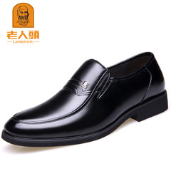 The men's dress shoes men's leather business in autumn and winter and warm cashmere increased leisure shoes. Thirty-eight Flat shoes
