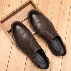 Autumn Bullock carved men's British style thick round bottom leather men's business casual shoes lace dress Thirty-eight Coffee