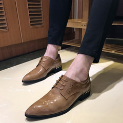 The increase in men's hair stylist pointed shoes leather shoes. The trend of individual business dress casual wedding shoes Thirty-eight Yellow (common paragraph)