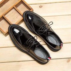 The paint bright Bullock carved men's 2017 New England wind tide young stylist recreational leather shoes Thirty-eight Black leather