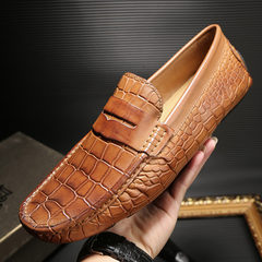 2017 new crocodile men Doug British business casual men's shoes leather breathable shoes set foot lazy Thirty-eight Dark brown