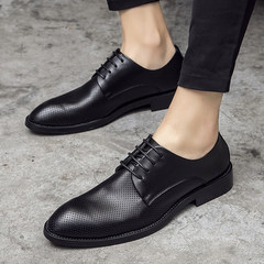 Autumn leisure shoes men`s Korean version of soft skin young British leather black pointed height business shoes 38 black breathable