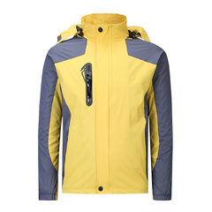 New style of lovers in 2018 windbreaker men customized outdoor men`s mountaineering suit ski suit DI yellow s. 