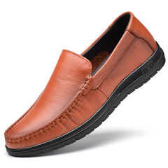 Wholesale hand-made leather shoes for men, breathable, wear-resistant, anti-skid, dad shoes for leis yellow 44 