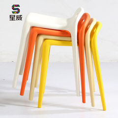 塑料 批发椅子个性创意现代简约餐椅加厚方凳子时尚休闲椅胶椅 红色 成人