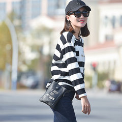 2017韩版新款女士包包零钱包时尚印花字母单肩斜跨小包手机小方包 黑色