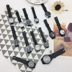 广州黑表带情侣手表学生韩版时尚石英表新款石英表女士手表厂家批 黑表带大表盘