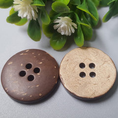 Natural coconut shell button wholesale four eyes c 16 l = 10.0 MM 